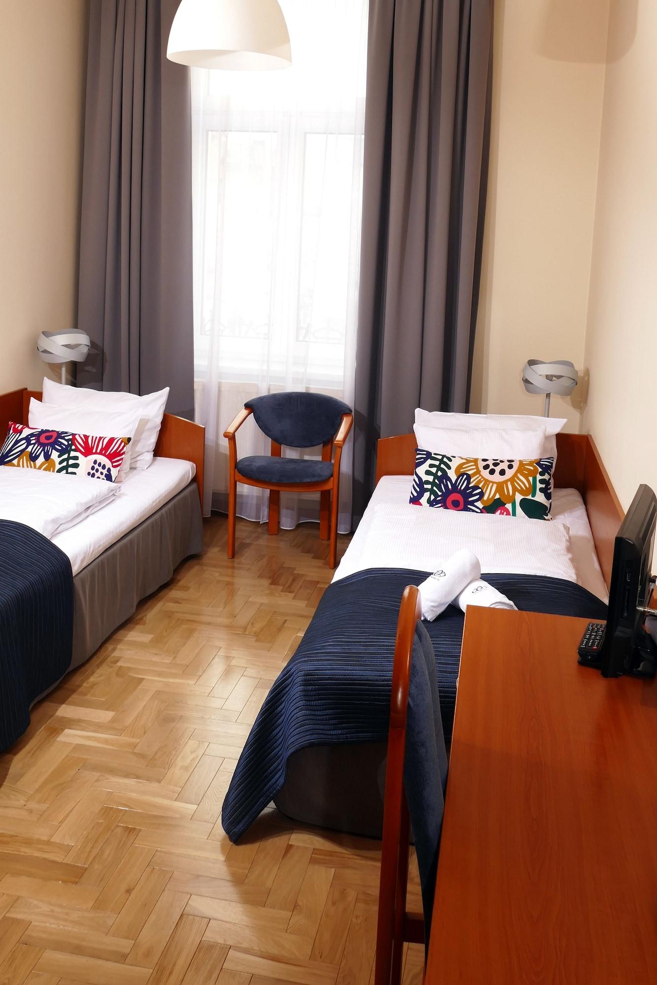 Kosmopolita Rooms Краков Экстерьер фото