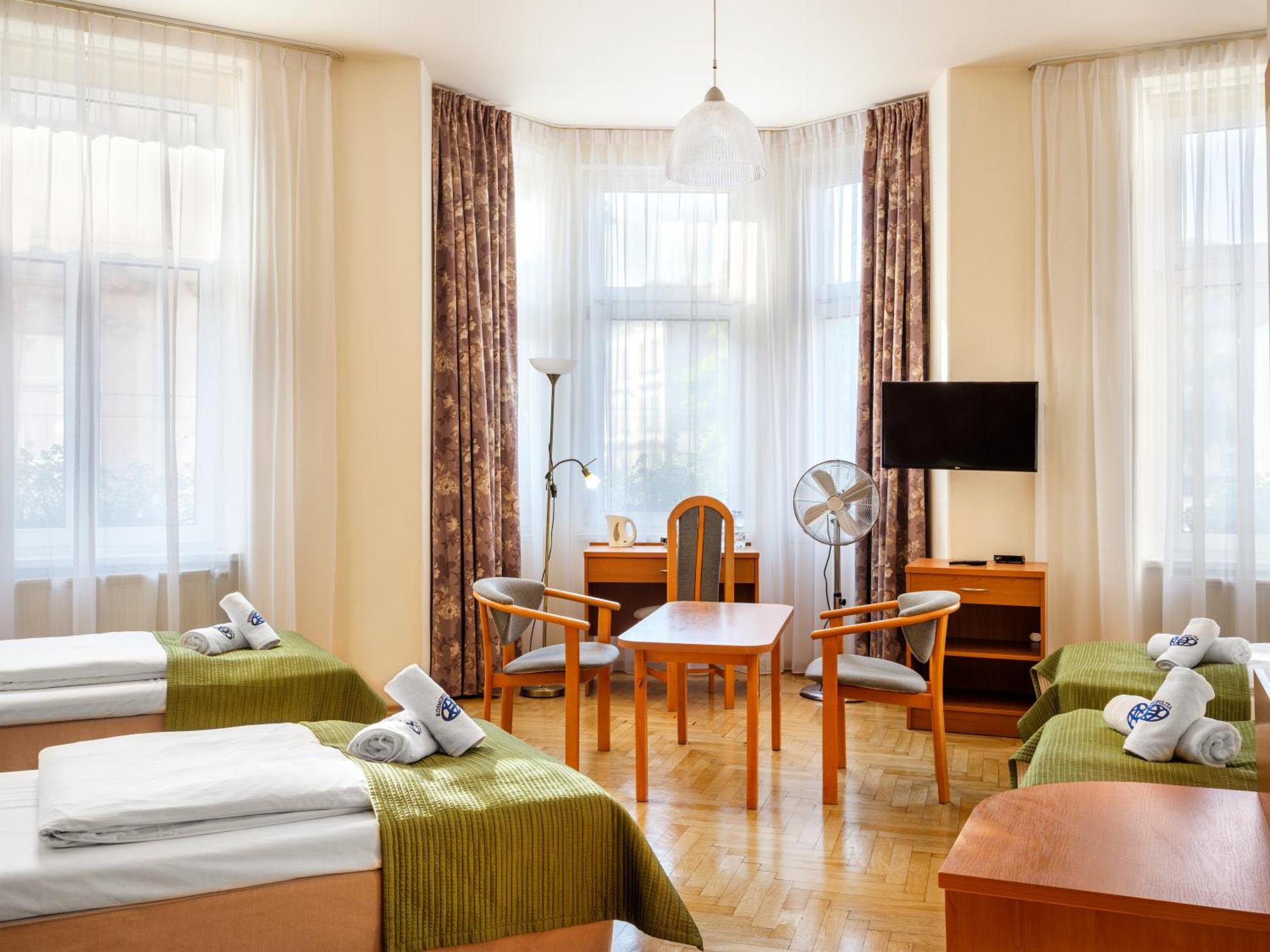 Kosmopolita Rooms Краков Экстерьер фото
