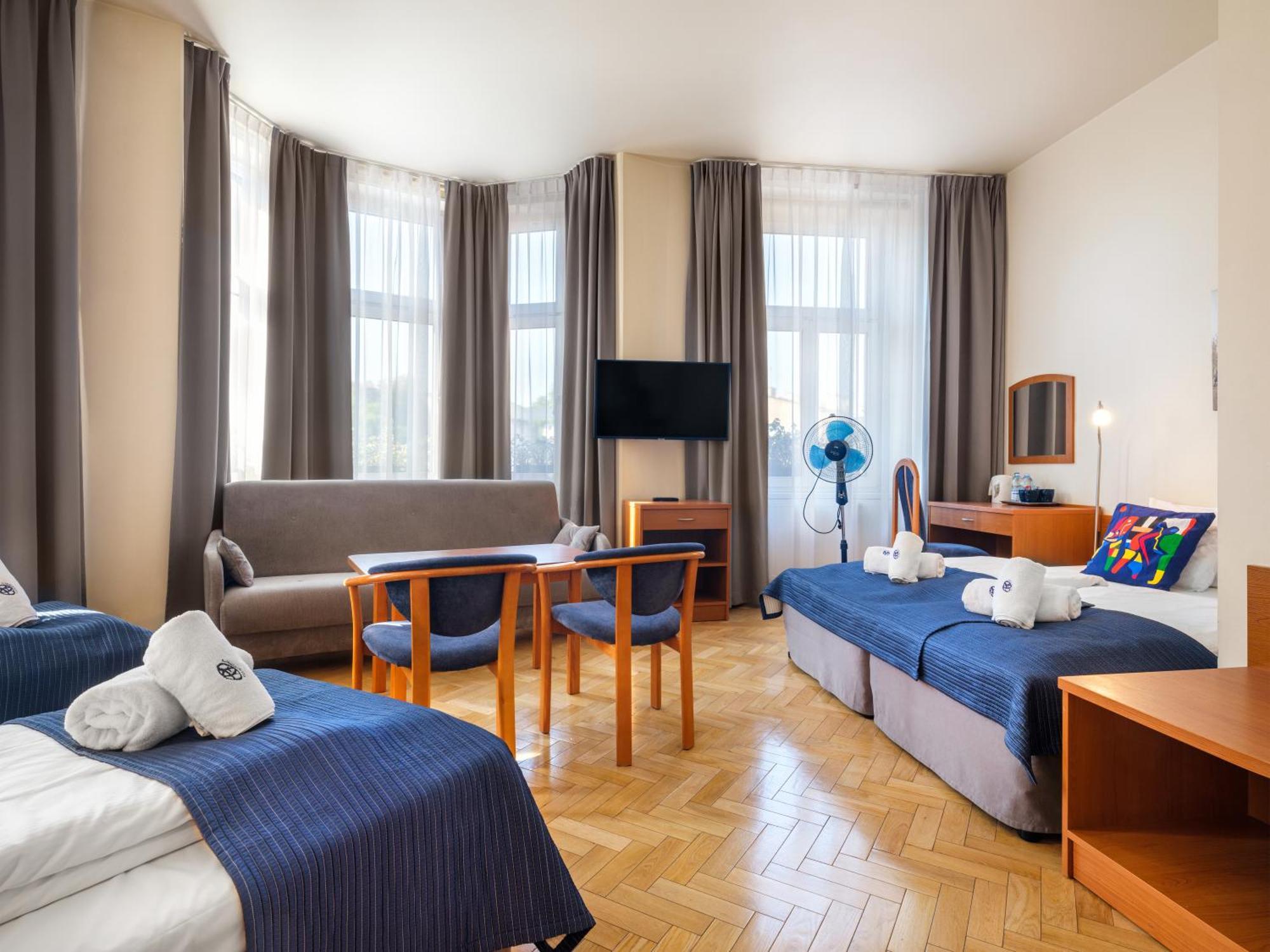 Kosmopolita Rooms Краков Экстерьер фото