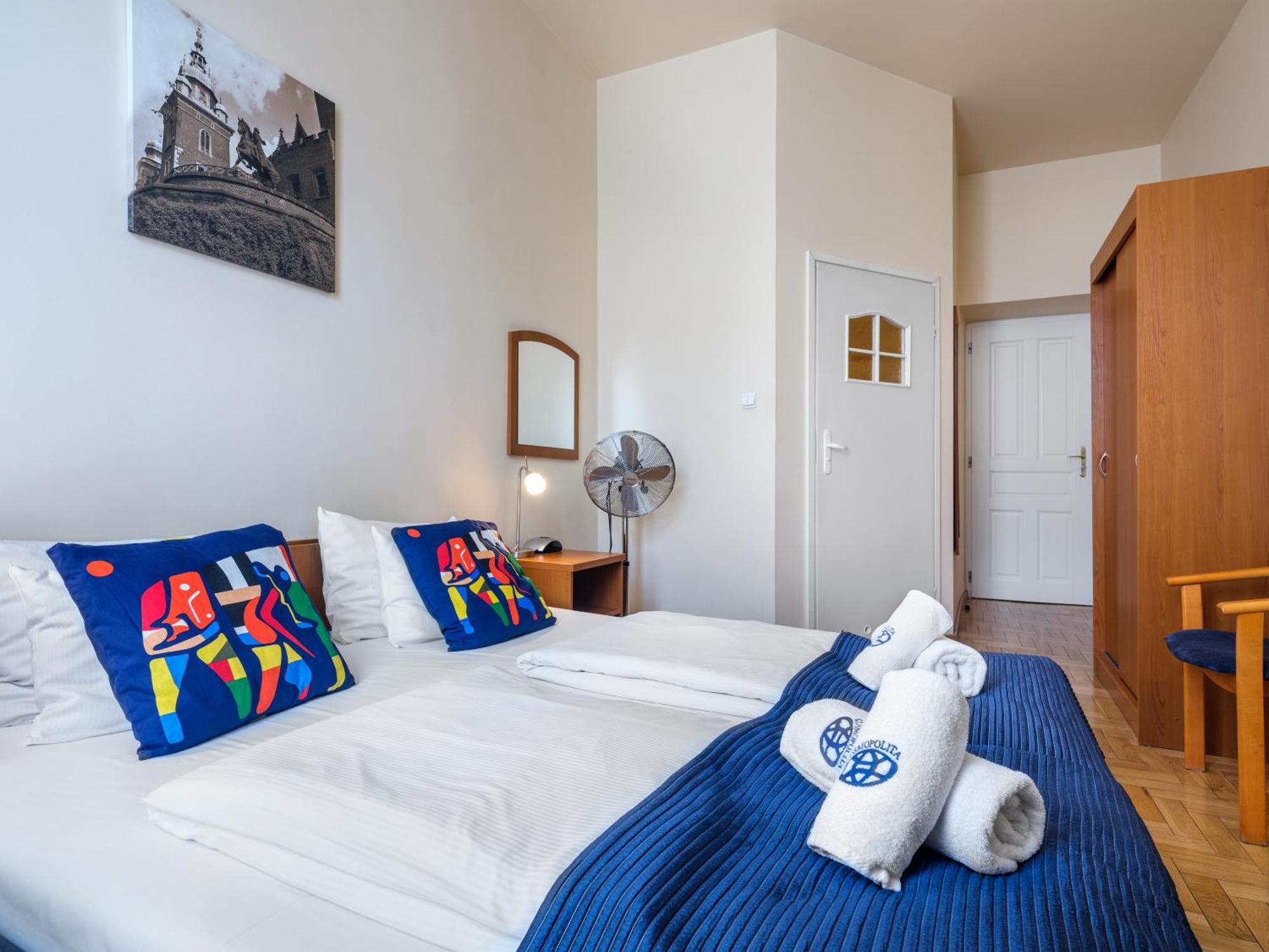Kosmopolita Rooms Краков Экстерьер фото