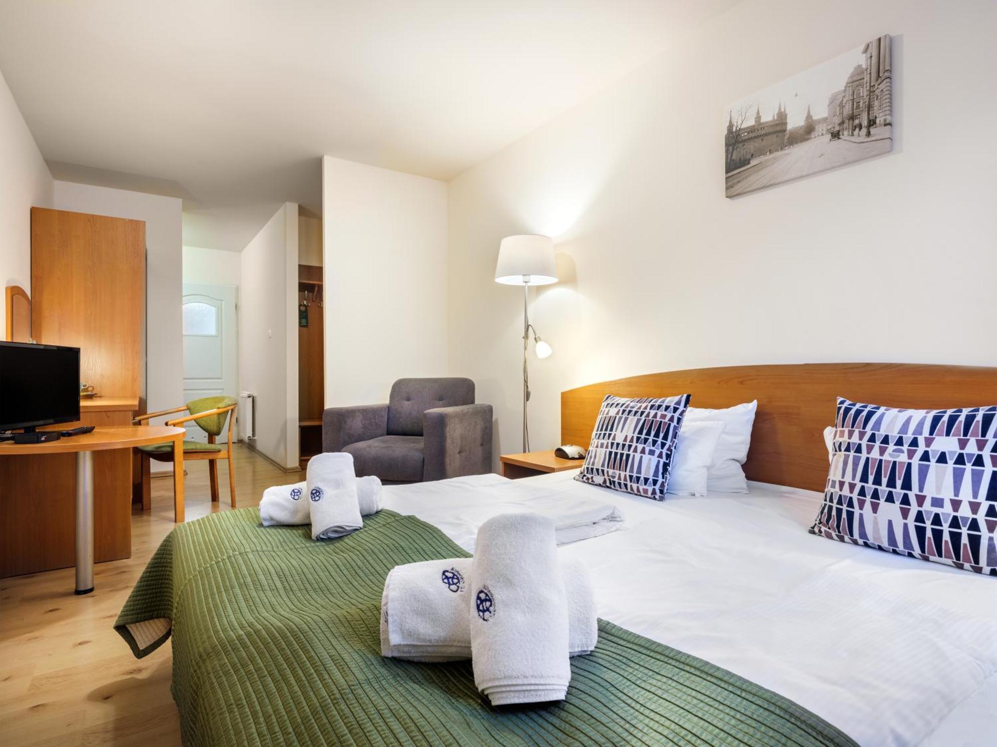 Kosmopolita Rooms Краков Экстерьер фото